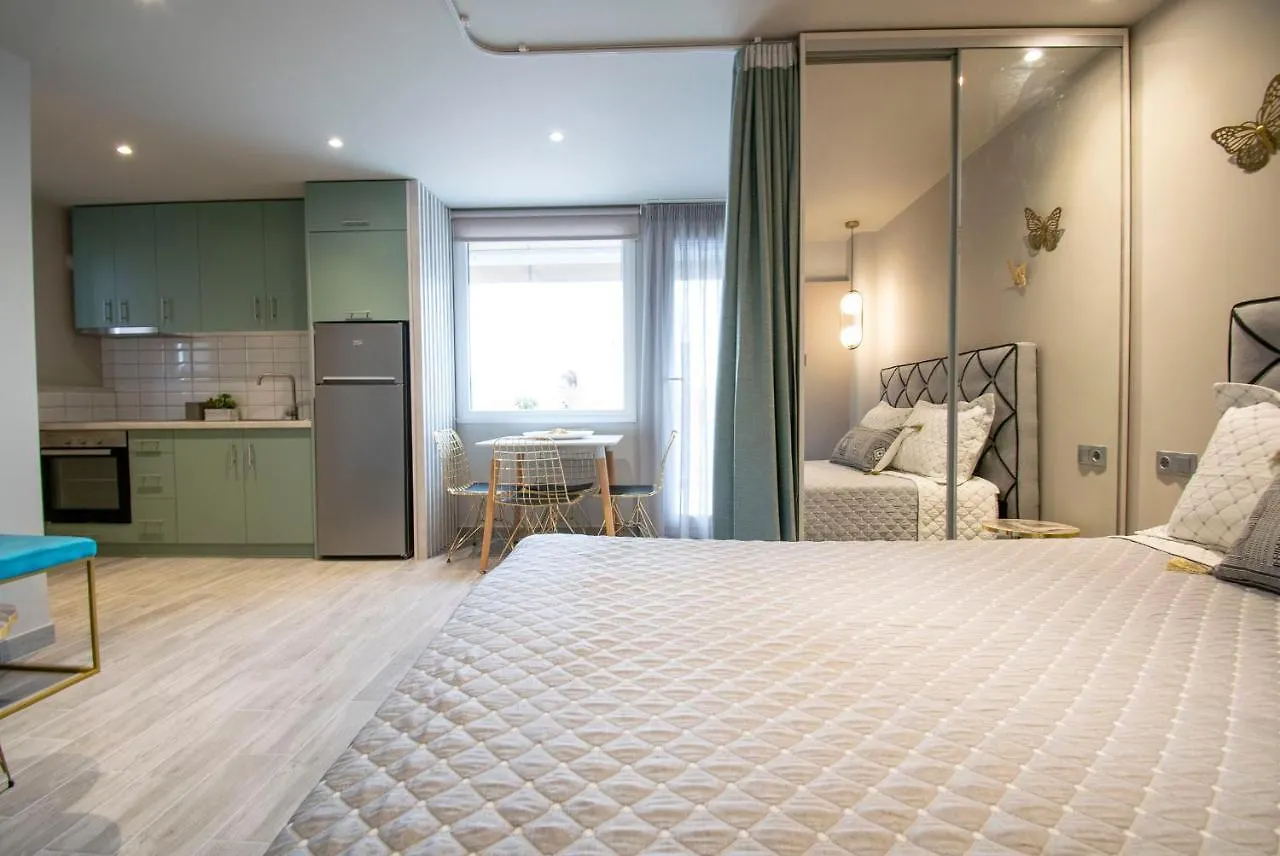 Marianthi Seaview Loft By Rentalspro Services - Nea Moudania Halkidiki